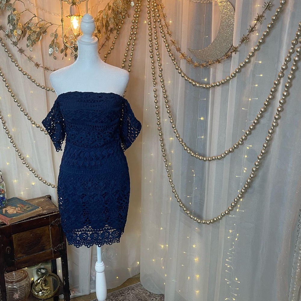 Charlotte Russe Blue Lace Strapless Bodycon Dress